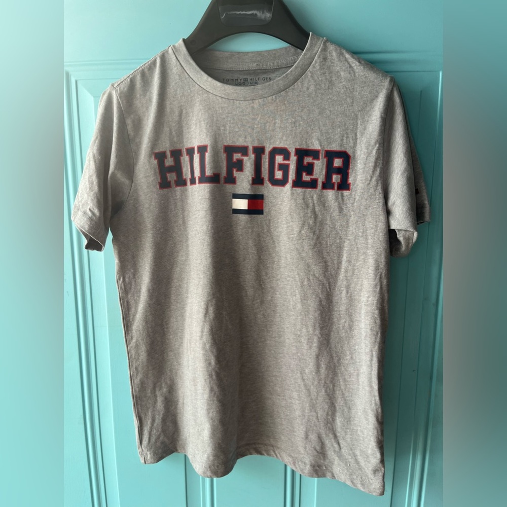 Tommy Hilfiger Tee Shirt